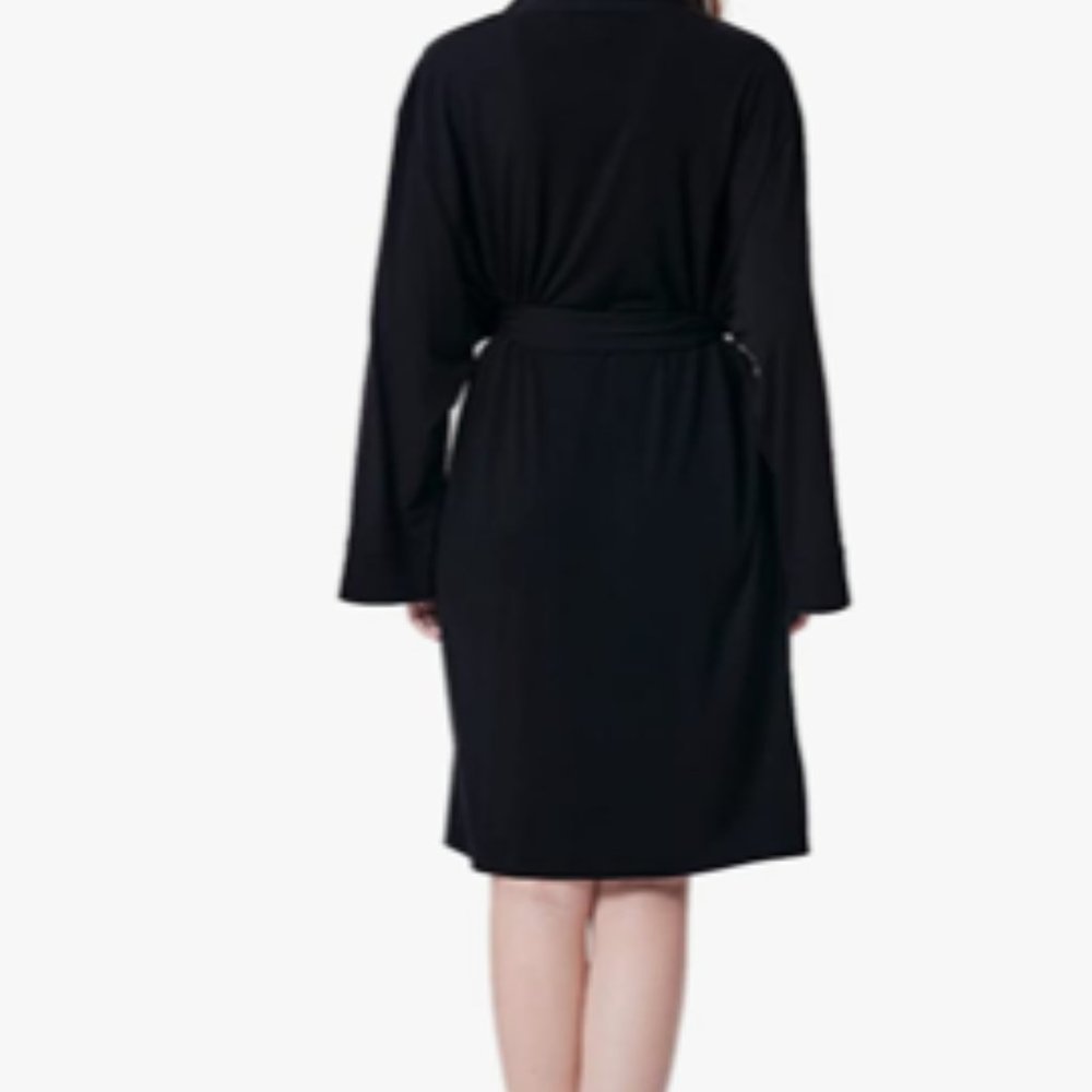 Women's Robe - Picture 3 of 4